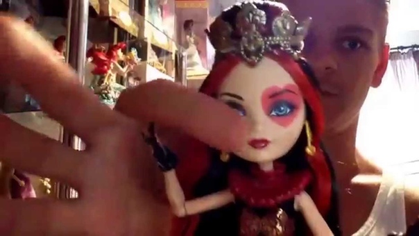 Ever After High Lizzie Hearts doll