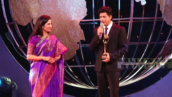 2nd Edition Of NRI Of The Year Awards 2015, Shahrukh Khan, Isha Koppikar, Full