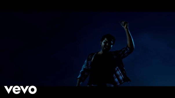 Paiya Suthuthey Video, Karthi, Tamannah, Yuvan Shankar