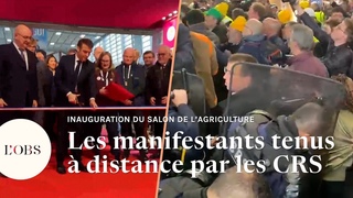 Sous les hues, Emmanuel Macron inaugure le Salon de l'Agriculture