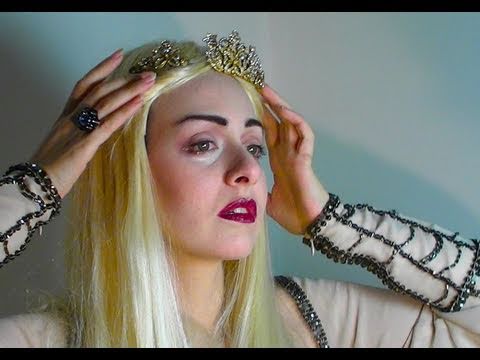 HALLOWEEN WHITE QUEEN: ALICE IN WONDERLAND MAKEUP TUTORIAL, ANNE HATHAWAY