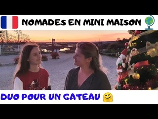 Duo mère & fille On Vous Propose Une Bûche de Noël Facile à Réaliser.
