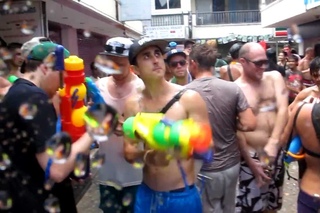 Сонгкран (Songkran) — тайский новый год 2555