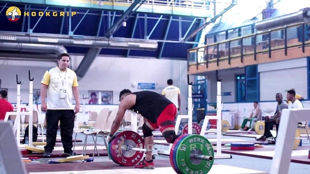 Luis Mosquera (69, Colombia) 2015 Junior Worlds Training Hall