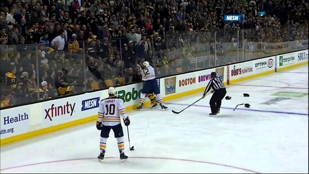 John Scott vs Shawn Thornton fight 31 Jan 2013 Buffalo Sabres vs Boston Bruins NHL