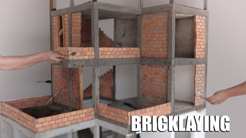Building a House in 10 Steps: A Practical and Easy to Follow