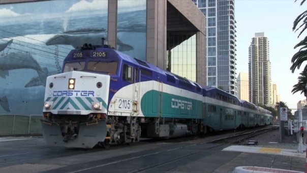 Coaster Trains in San Diego in