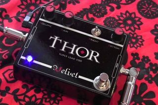Velvet Pedals THOR Super Lead 100 overdrive guitar pedal demo with Kingbee HSS Strat