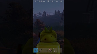 Говорят девушки ничего не могут в играх. Но что тогда это? #rust #девушкагеймер #булка