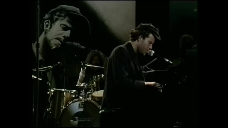 Tom Waits Waltzing Matilda ( Live 1976) HD