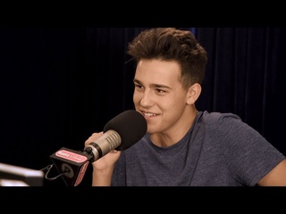 Jacob Whitesides - How to Take a Selfie | Radio Disney