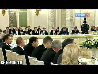 Медведев против Путина