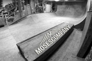 Skate session at Moses skatepark
