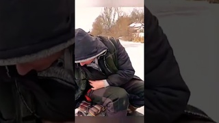 Ловим рыбу! Самодельный ящик для зимней рыбалки!
