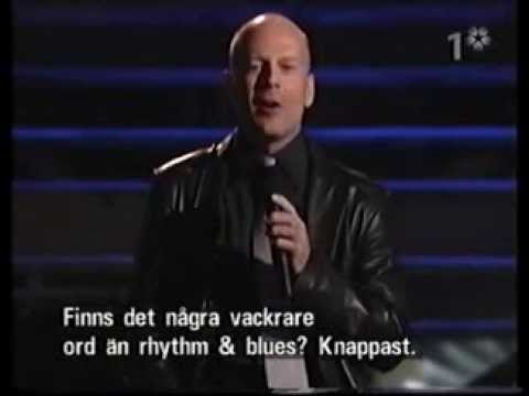 Брюс Уиллис играет на губной гармошке ( Bruce Willis B B