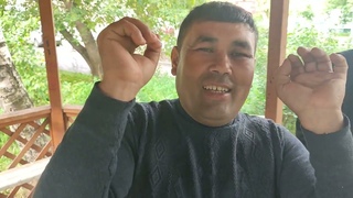 Узбек схватил Мамона за член