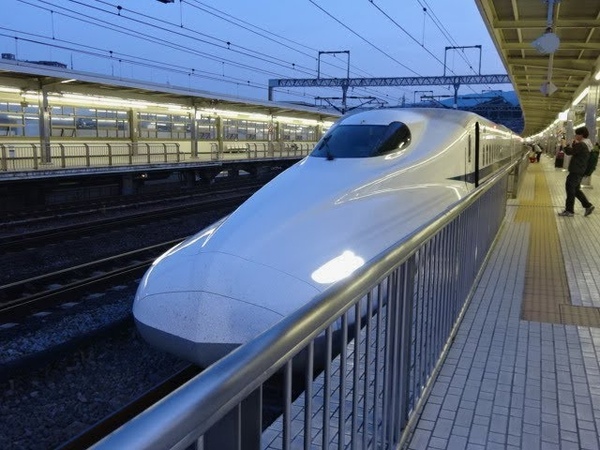 Shinkansen Bullet Train. JR Odawara to Tokyo, Japan Mt Fuji