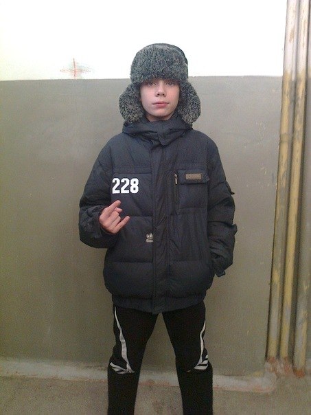 Максим Иванов как бэ намекает что он ----> | Пыть-Ях