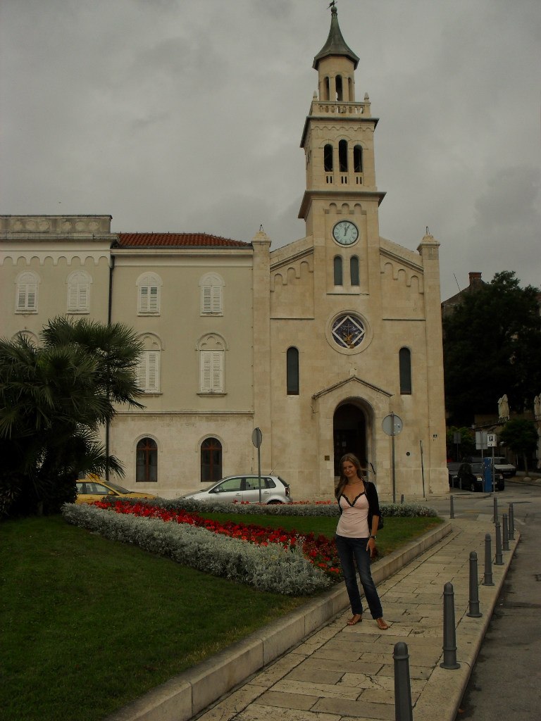 Валерия Притуляк | Split