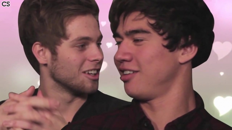 5 Seconds Of Summers, CAKE talk first kisses, getting drunk in granny flats Rus