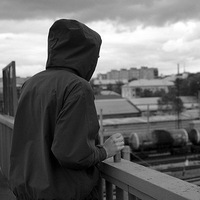 Денис Попов