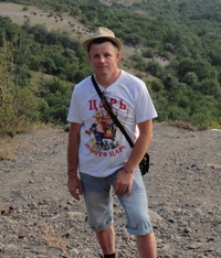 Олег Белов