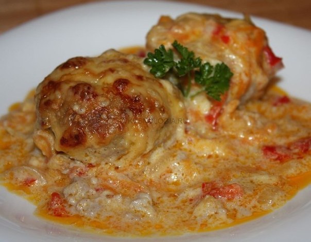 Очень простые и обалденно вкусные тефтели
Ингредиенты:
300 гр. фарша
5...