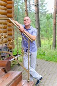 Игорь Степанов