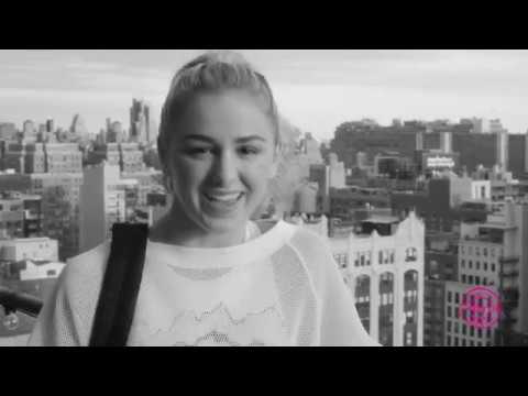 Playtex Sport Compact Tampon Watch Me Surprise a Young Dancer , Chloe