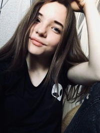 Лена Корчагина