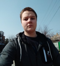 Дмитрий Макаров