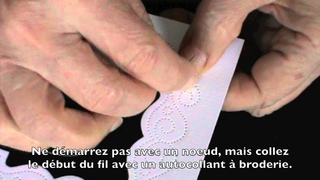 Broder une carte avec les dies de
