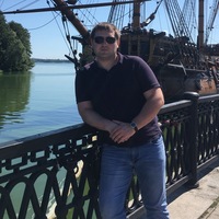 Антон Мазур