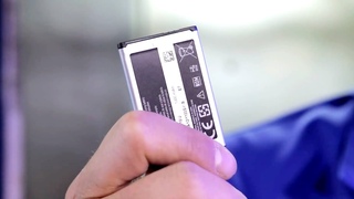 Что внутри щелочной батарейки и почему нельзя вскрывать аккумулятор