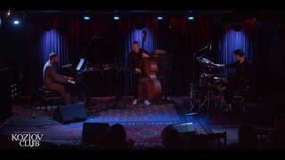 TONY KARAPETYAN TRIO: «SOVIET JAZZ»