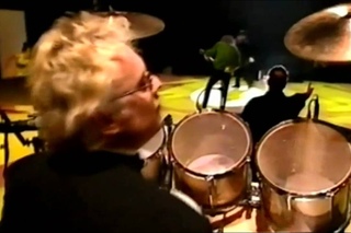 Queen + Elton John  - The Show Must Go On (Live at Bejart Ballet premiere - Paris, 1997)