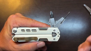 Leatherman Garage #5