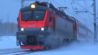 “Новый локомотив!“ Электровоз ЭП20-064 со скорым двухэтажным поездом №737 “Москва - Воронеж“