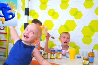 BABY FOOD CHALLENGE ЧЕЛЛЕНДЖ Фруктовых Пюре Challenge of Fruit Puree