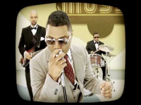 Musiq Soulchild Silky Soul ( An All Star Tribute To Maze Ft. Frankie