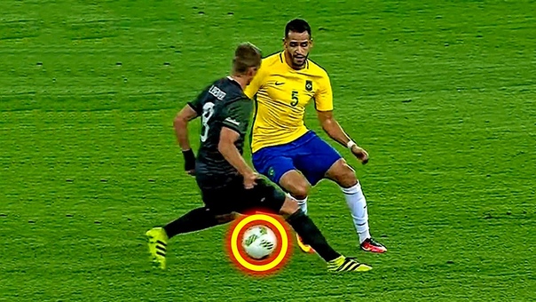 Best Football Skills Tricks