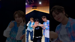 #Pump_It_Up with #ROCKY nim! #BOYSTORY # #HANYU # #XINLONG # #Pump_It_Up_challenge